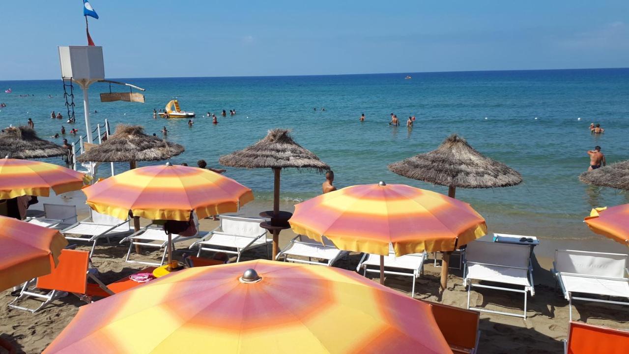 Alta Quota Relax On The Sea Bed and Breakfast Σαλέρνο Εξωτερικό φωτογραφία